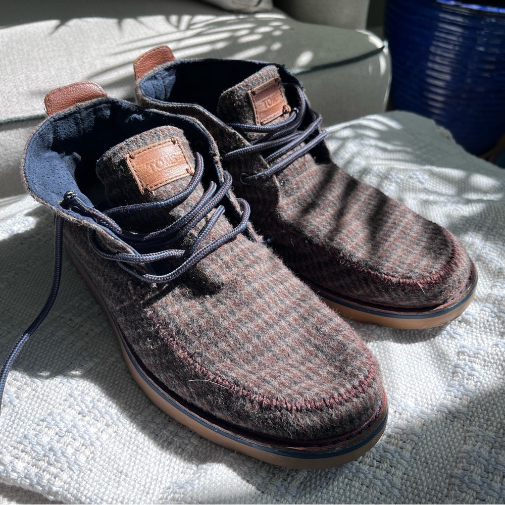 TOMS Plaid Brushed Wool Chukka Boots Mens 9.5